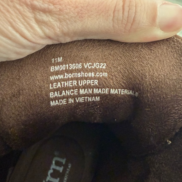 Men’s Born Boots - Picture 3 of 7